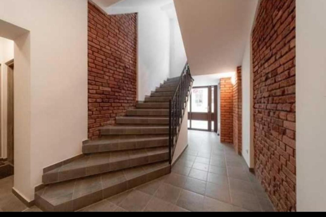 Apartament Hola Legionow *