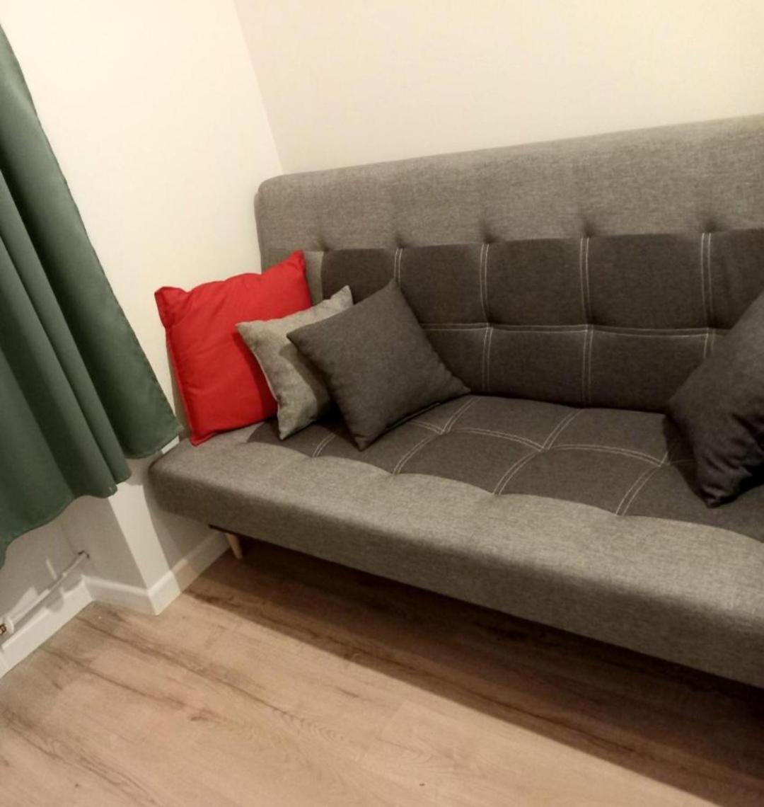 Apartament Hola Legionow
